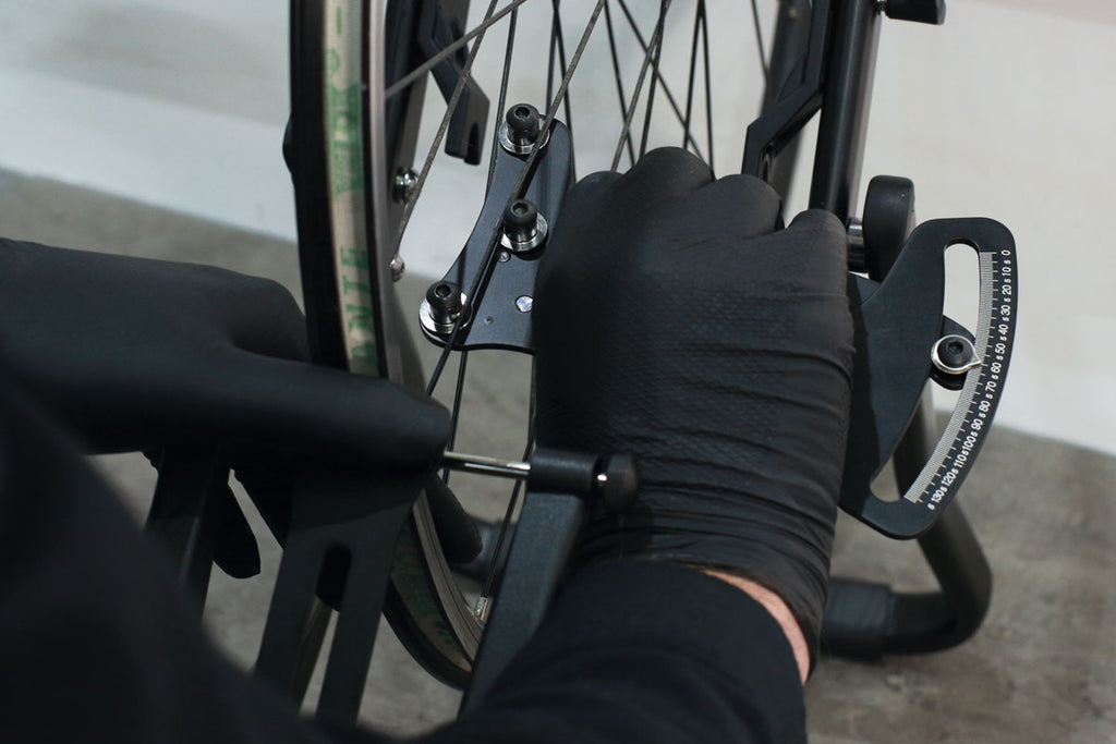 Bicycle spoke shop tension meter